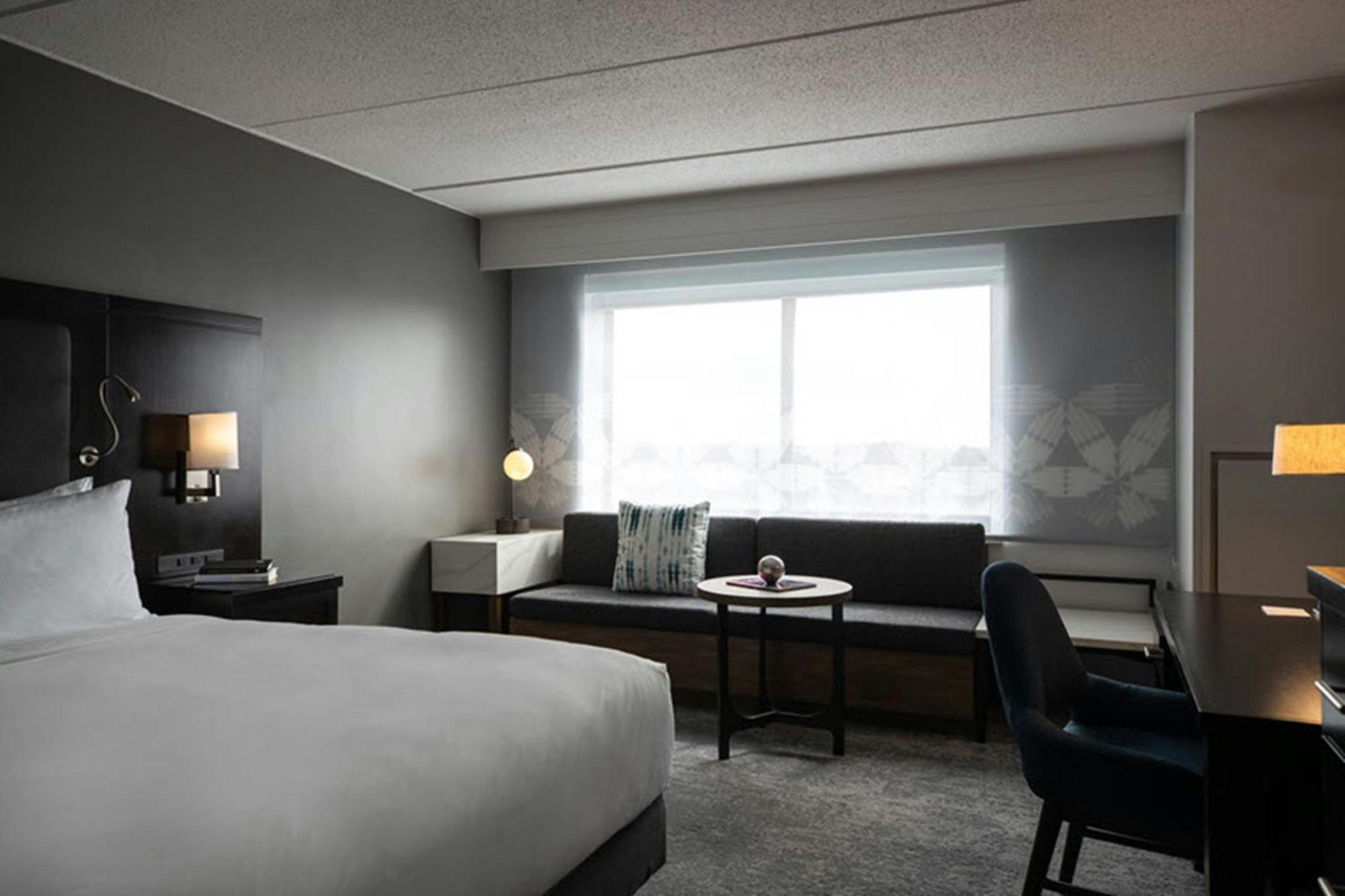 The Baronette Renaissance Detroit-Novi Hotel Eksteriør billede